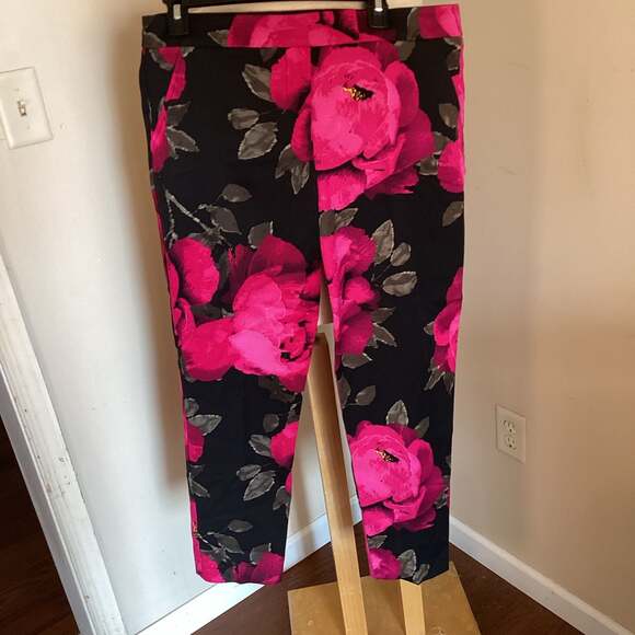 Trina Turk Pants - Trina Turk Black and Pink Floral Ankle Pants Size 10